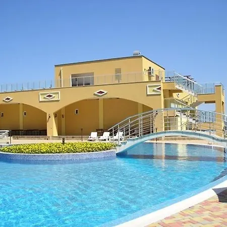 Midia Grand 公寓式酒店 阿赫洛伊