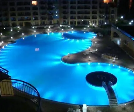 Midia Grand 公寓式酒店 4*