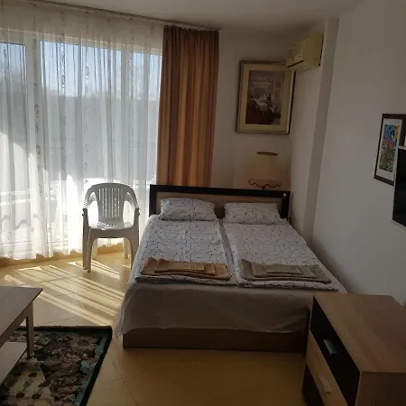 Апарт-отель Midia Grand 4*