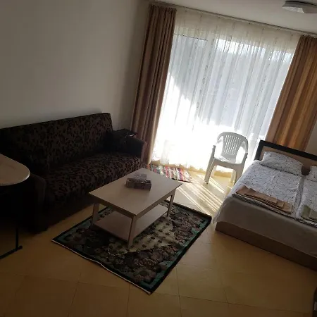 Midia Grand Апарт-отель