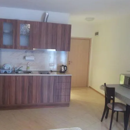 Midia Grand Apartmanhotel Aheloj
