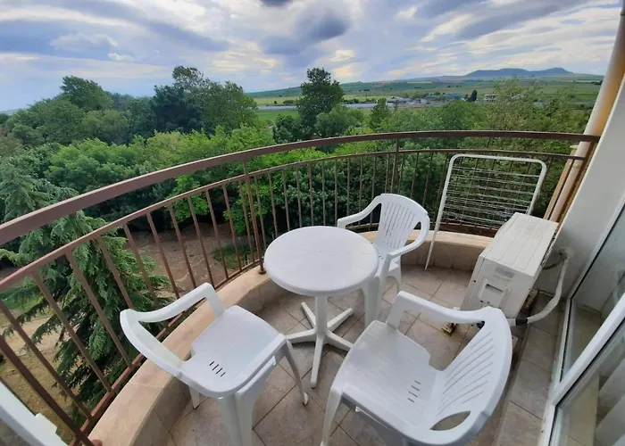 Appart hôtel Midia Grand 4*