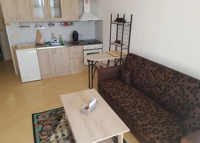 Midia Grand Appart hôtel Aheloy