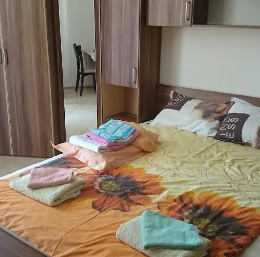 Appart hôtel Midia Grand 4*